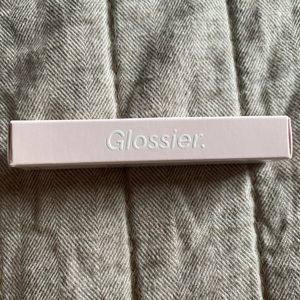 Glossier Boy Brow. Brown.